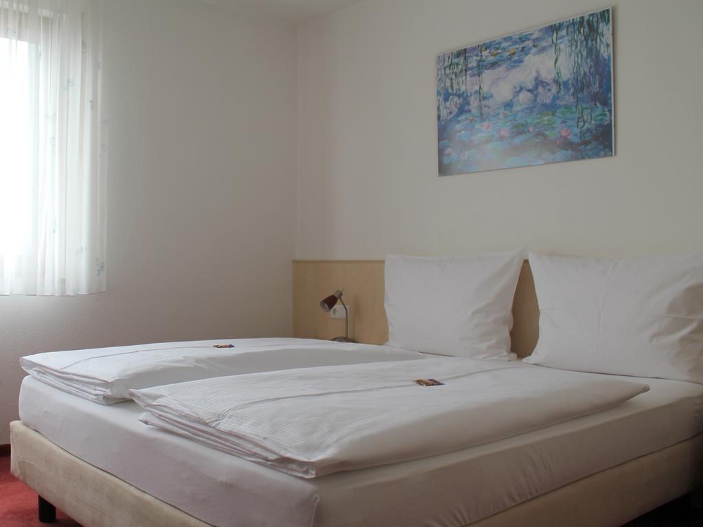 Hotel Am Bad Esslingen am Neckar Kültér fotó